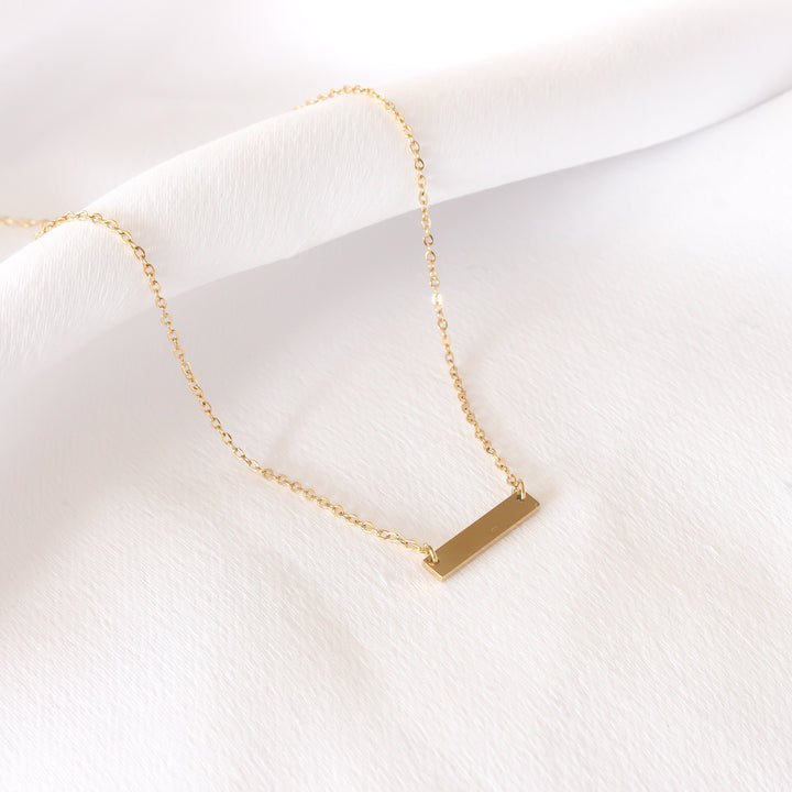 Nameplate necklace