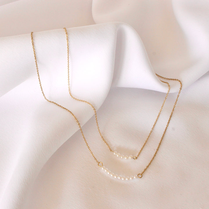 Dainty Pearl necklace